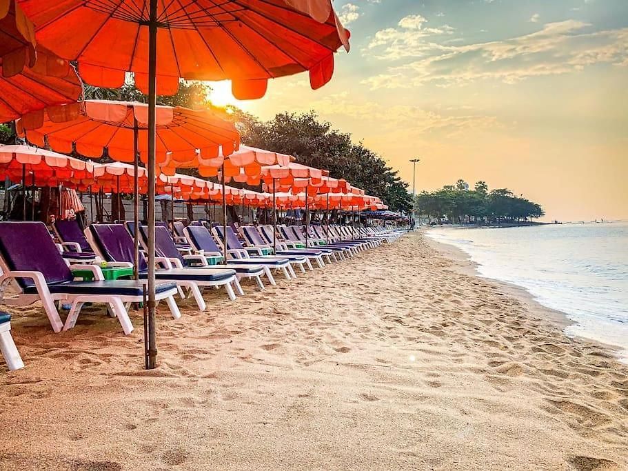 Sea View 2 Bed At Great Location * Pattaya