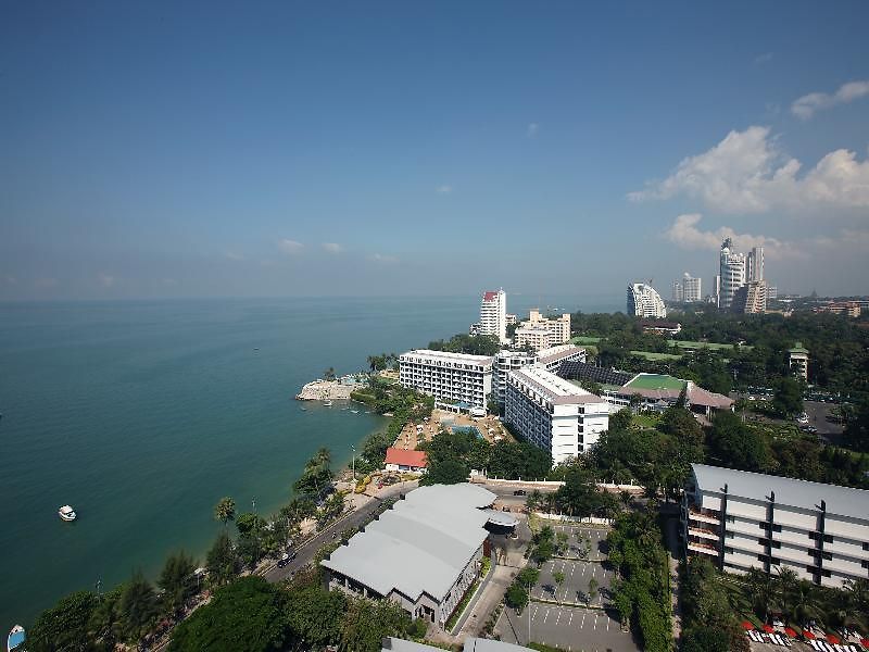 โรงแรม Amari Garden 4*