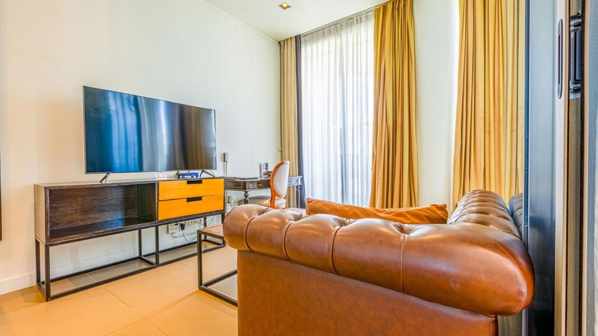 Modus Beachfront 5*