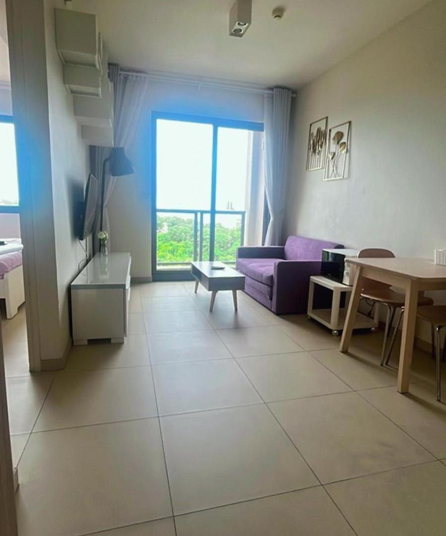 อพาร์ทเม้น Sea View Spacious Near Walking Street Pattaya