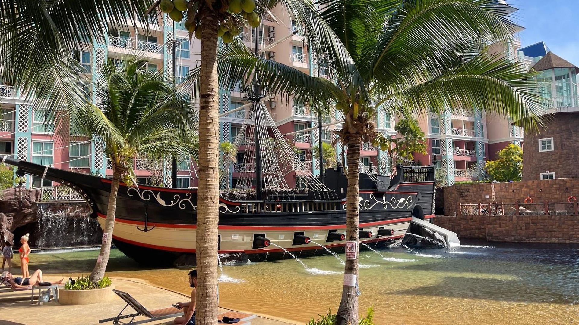 อพาร์ทเม้น Grande Caribbean