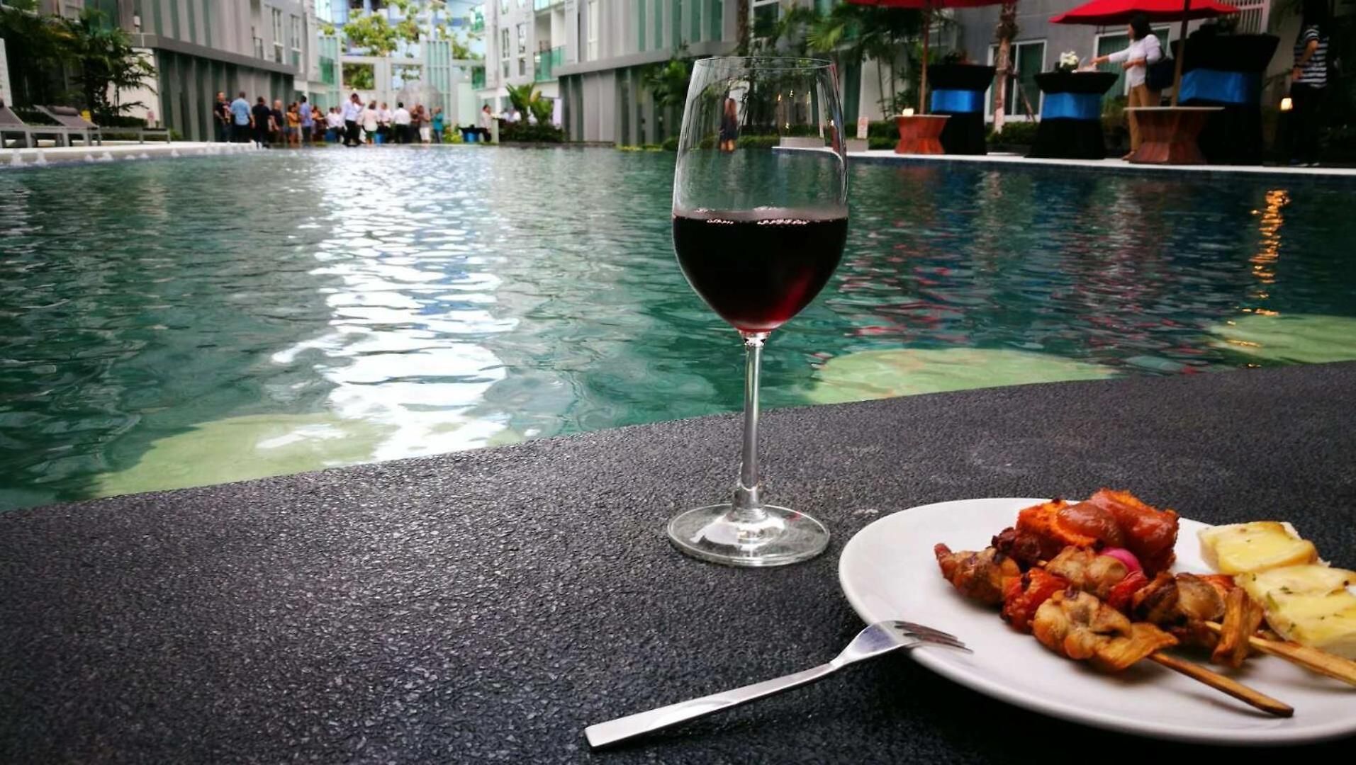 Center Cozy อพาร์ทเม้น Pattaya