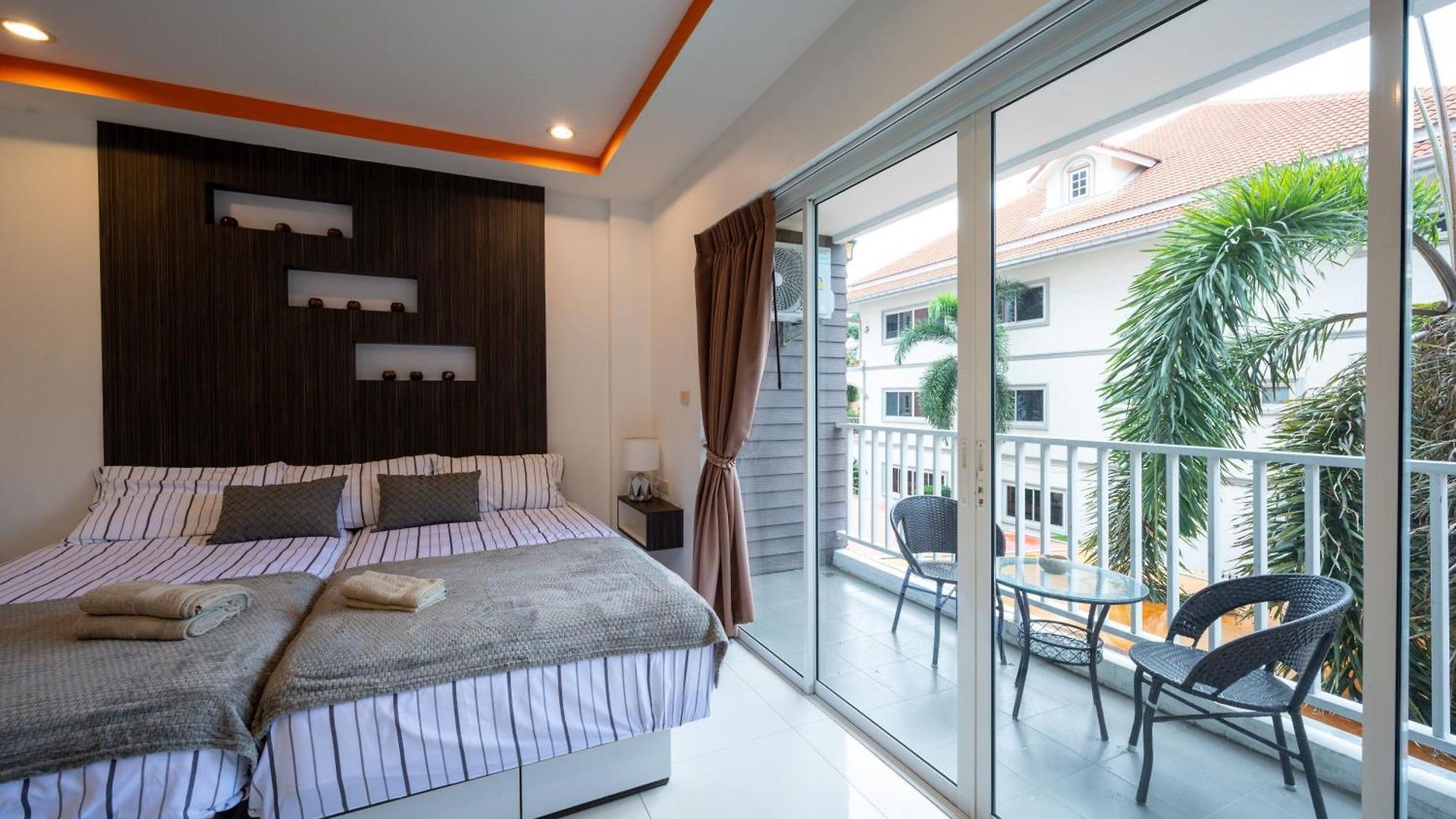 อพาร์ทเม้น New Nordic Vip 3 By Apartwell Pattaya