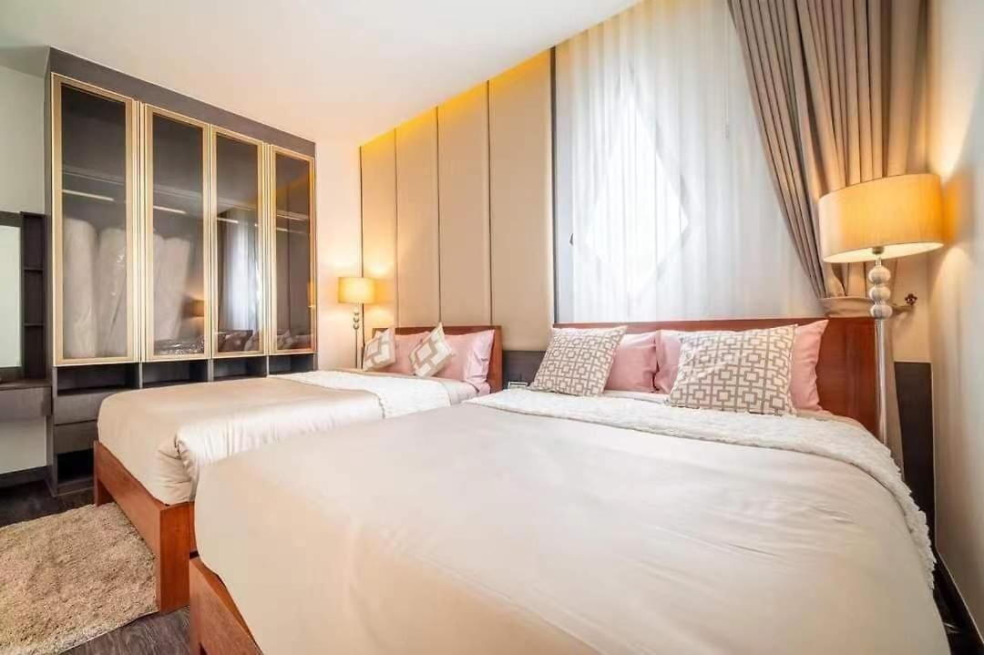 Moon 5-bedroom Luxury Pool วิลล่า Pattaya