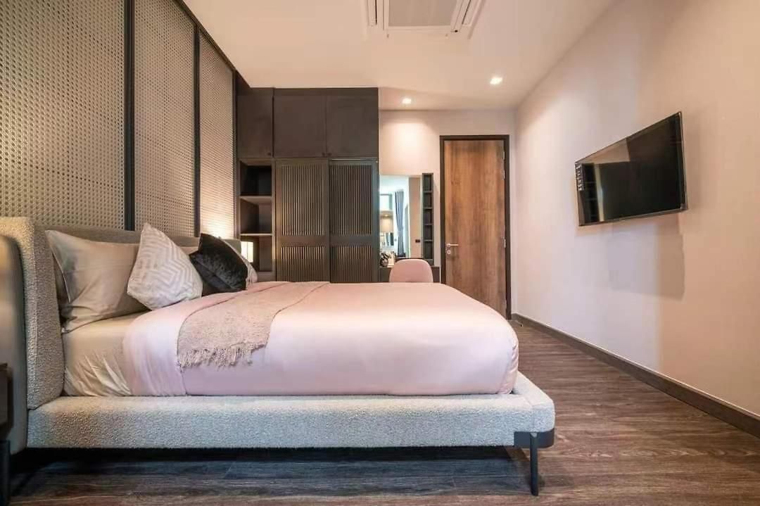Moon 5-bedroom Luxury Pool วิลล่า *