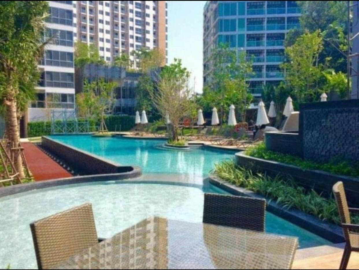 Unixx Near Walking Street อพาร์ทเม้น