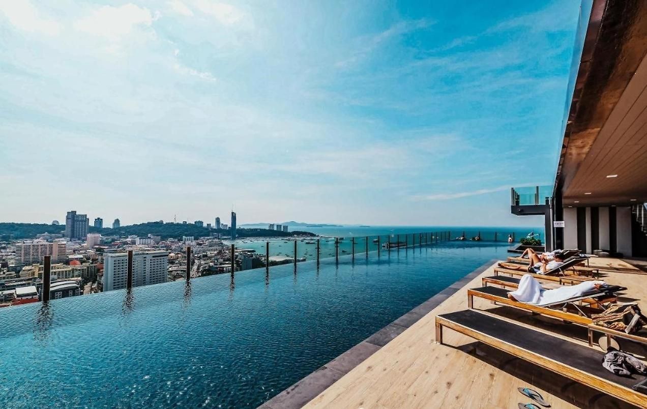 อพาร์ทเม้น & Infinity Pool