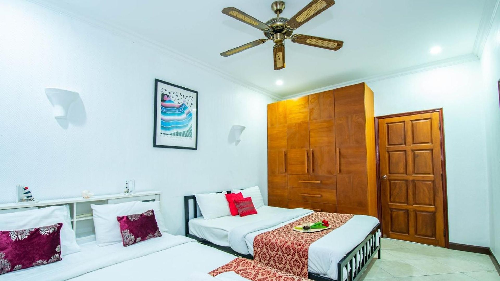 Private Pool 3b Snooker Karaoke 200m Villa