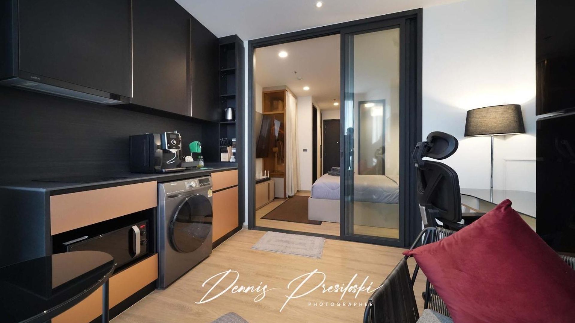 อพาร์ทเม้น Luxury Edge Seaview