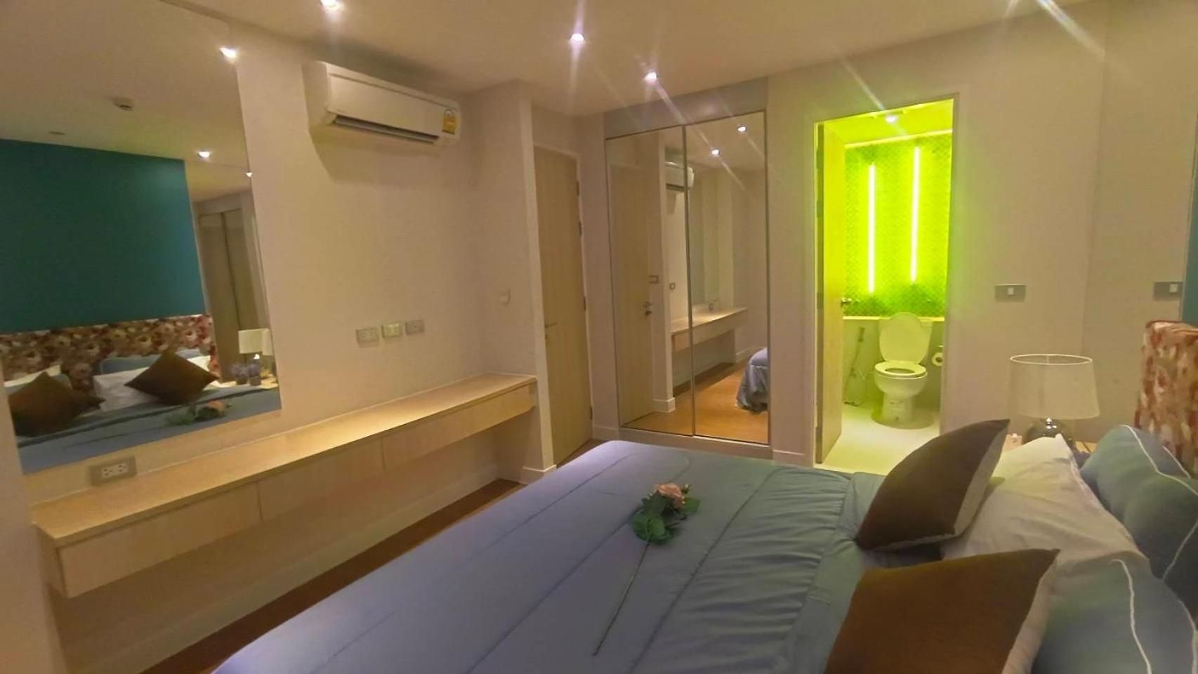 The Grand Caribbean Pool Access Pattaya