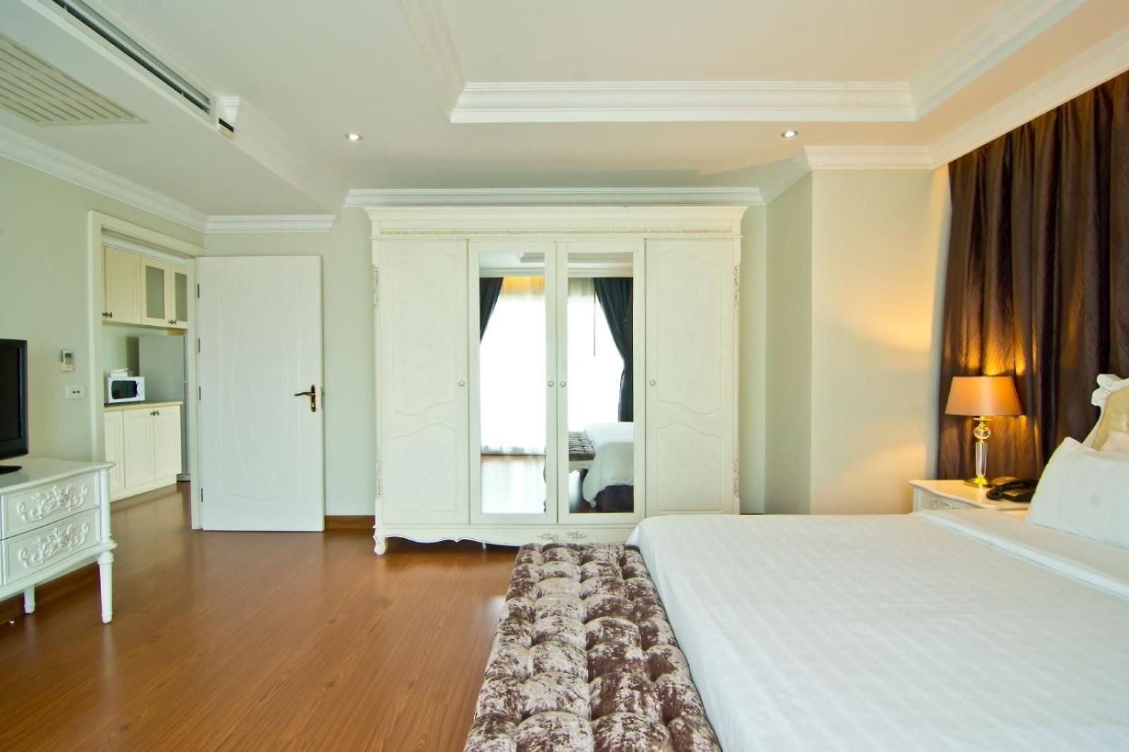 Lk Miracle - Sha Extra โรงแรม Pattaya