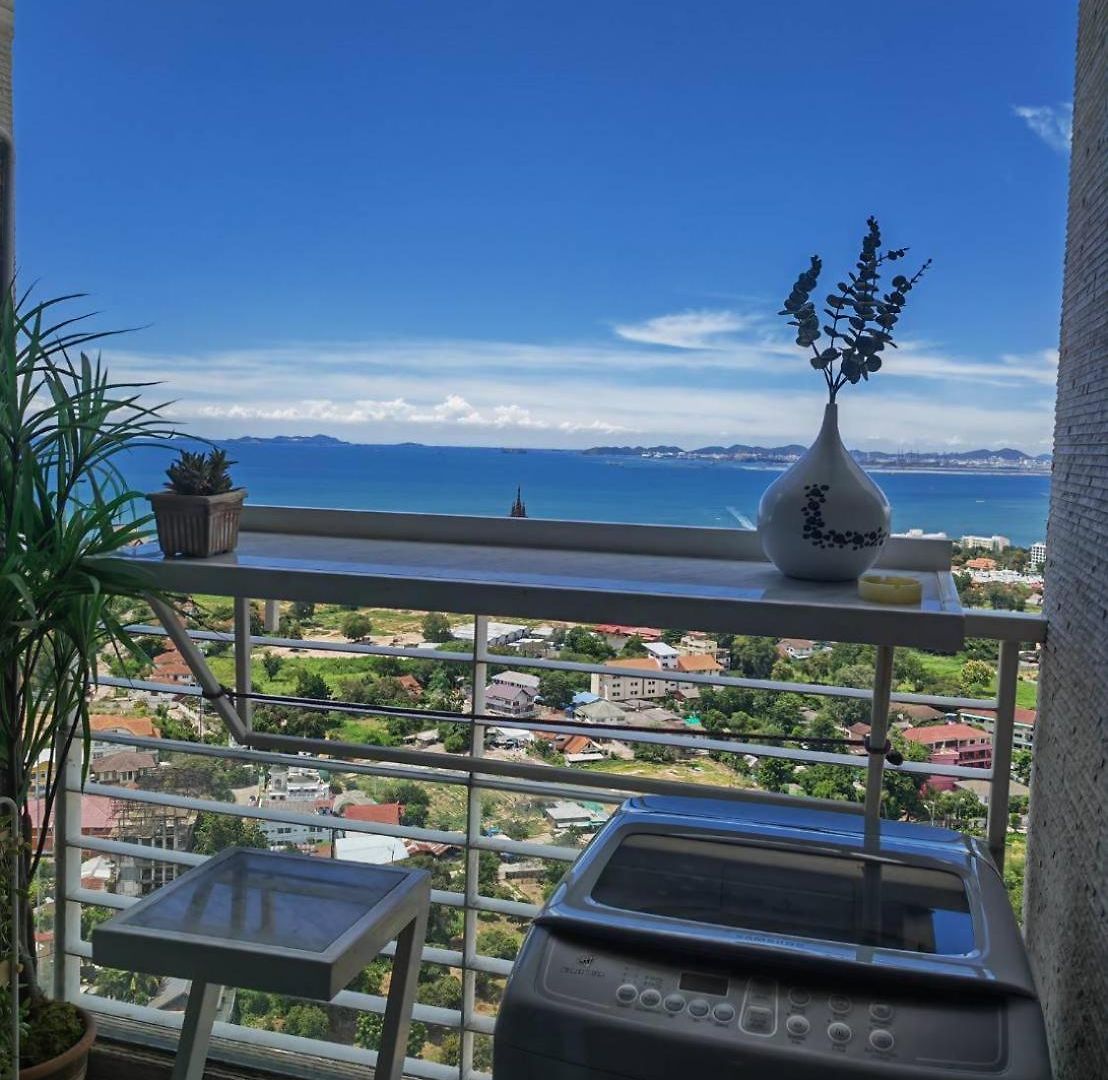 Art Under The Clouds 32nd Floor Sea View Superhost *