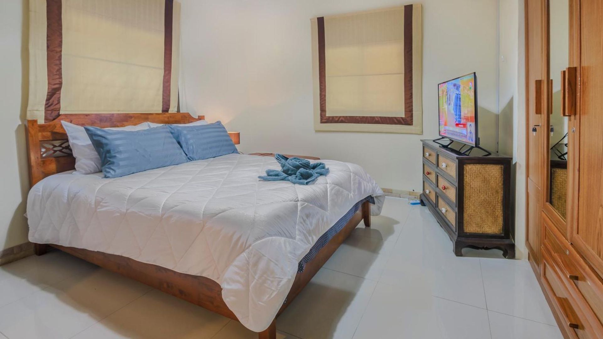 วิลล่า Ratana Near Walking Street And Beaches Pattaya