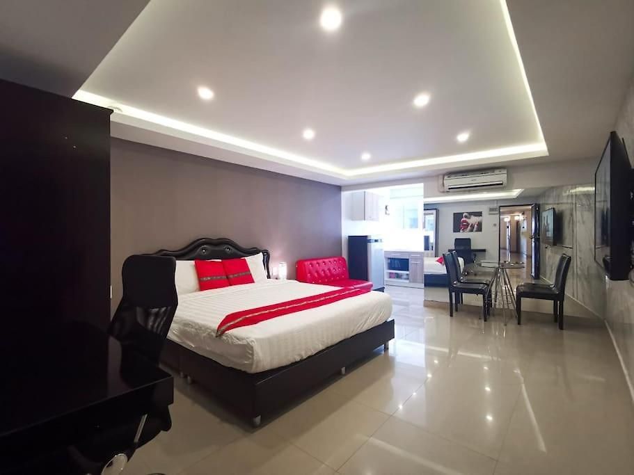 อพาร์ทเม้น Luxury 4b *
