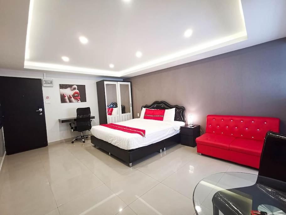อพาร์ทเม้น Luxury 4b *