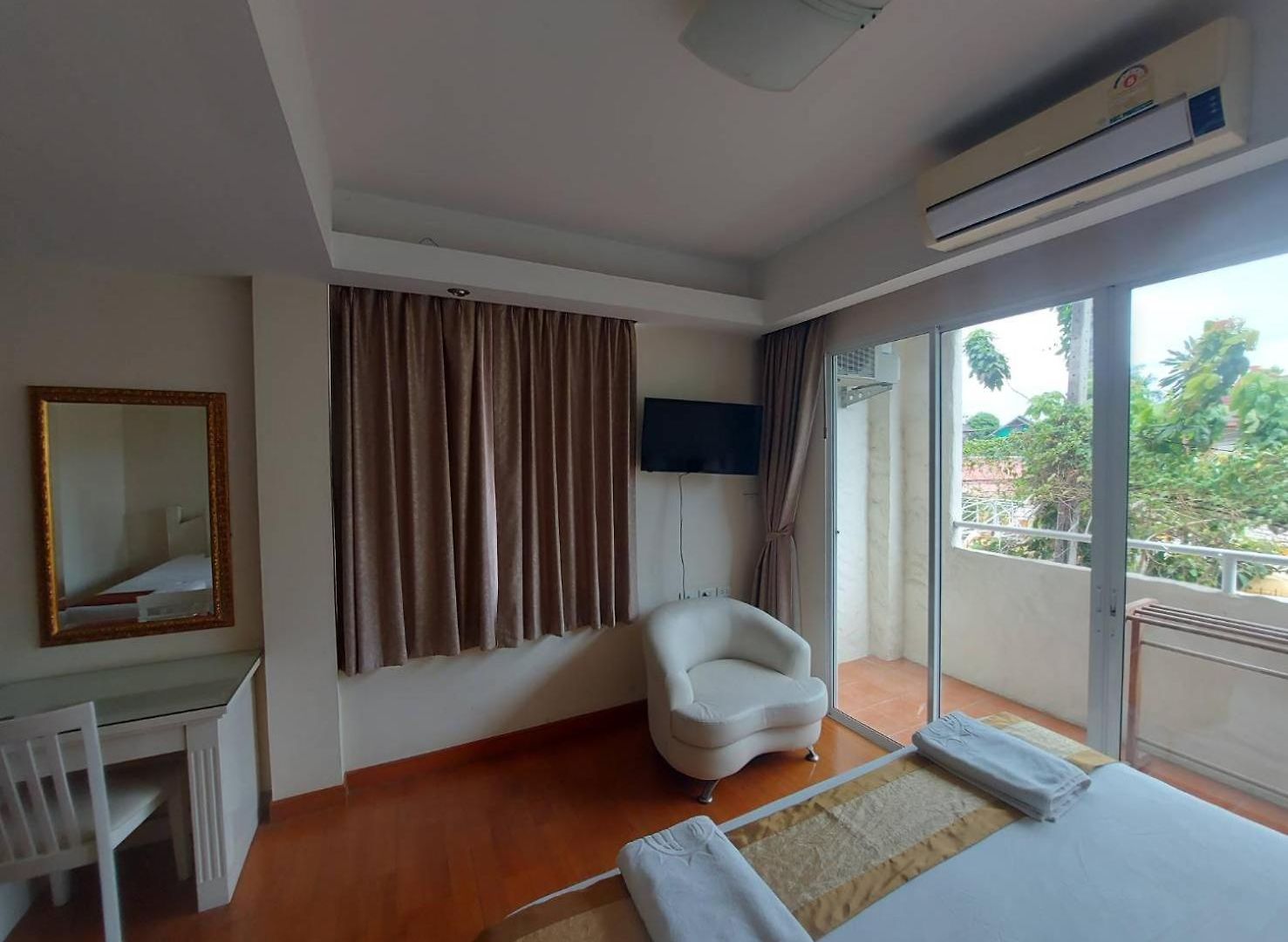 รีสอร์ท Grandsmile Wellness *