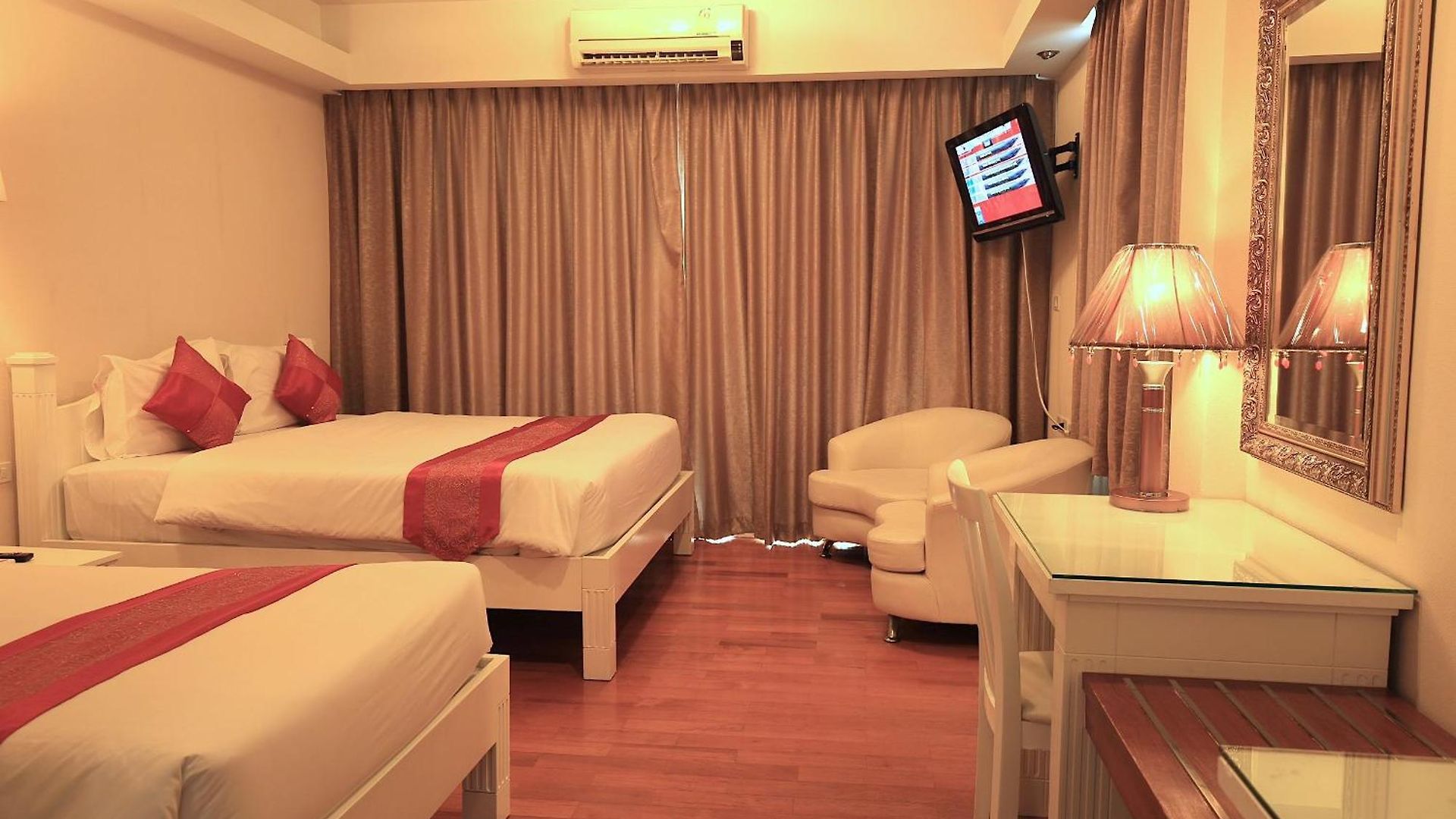 รีสอร์ท Grandsmile Wellness *