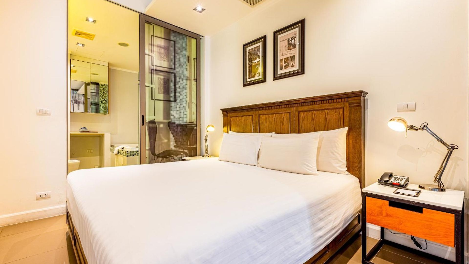 รีสอร์ท Modus Beachfront 5*