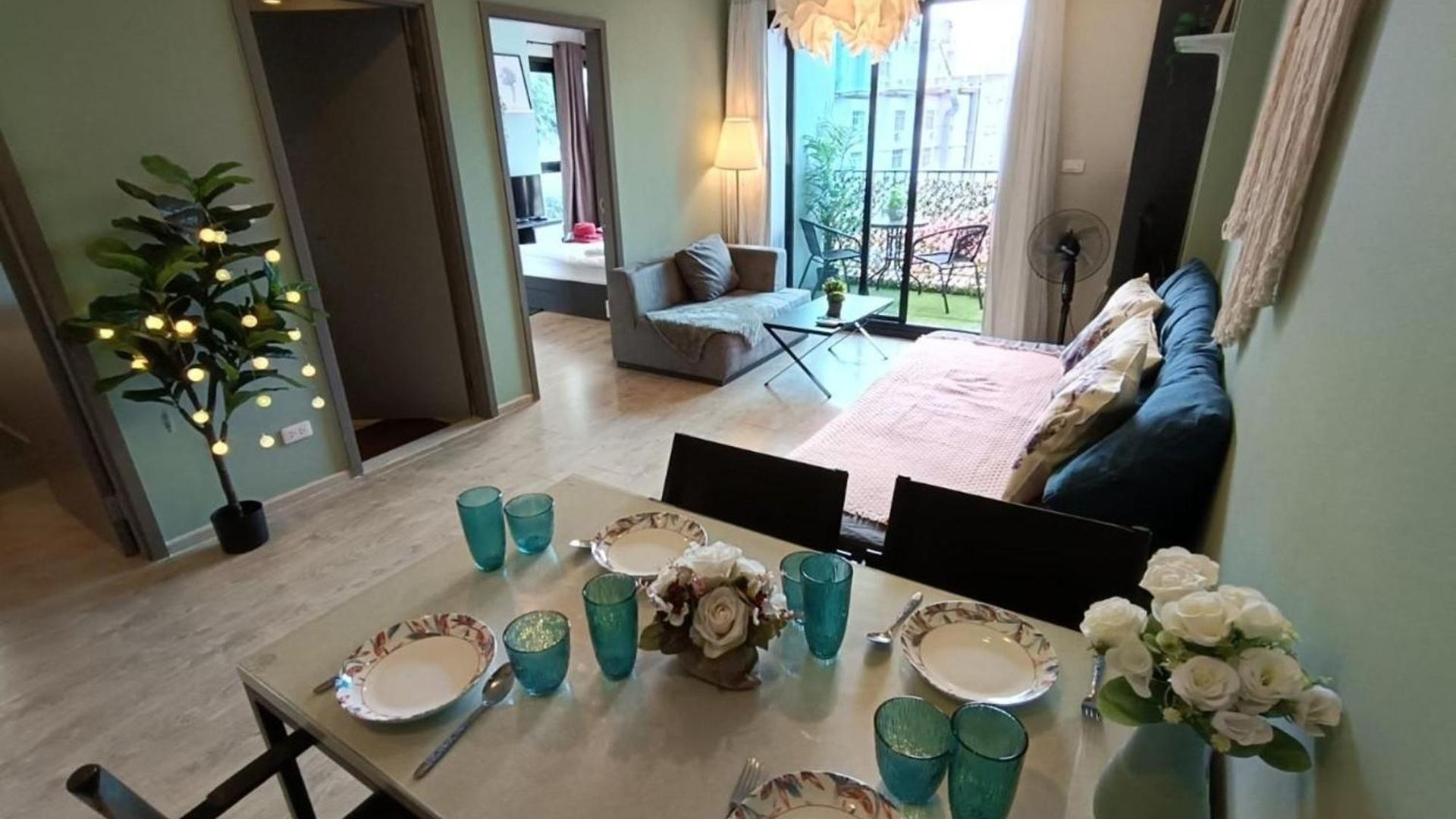 The Base By Mickey 3* Pattaya