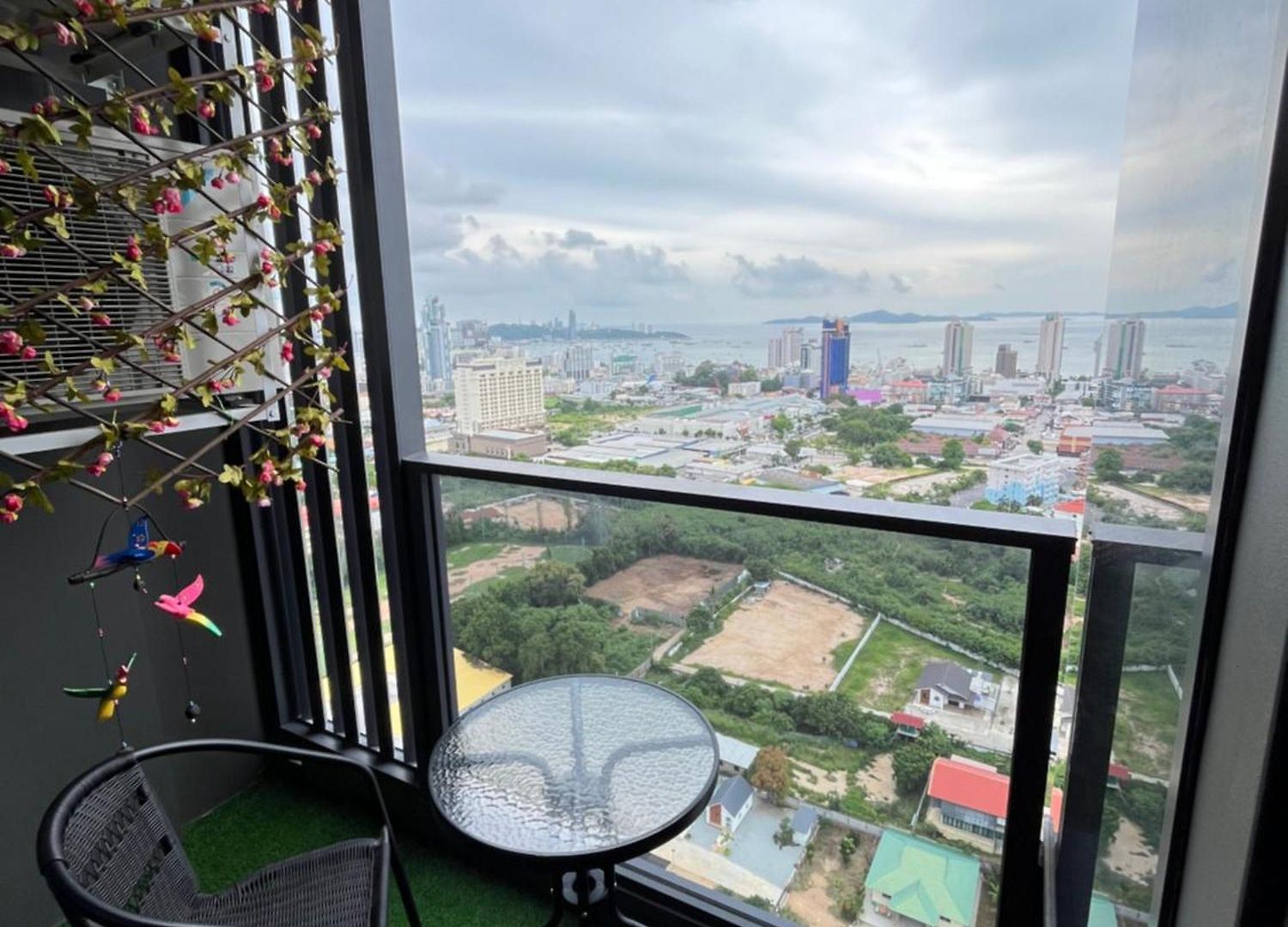 Once Panorama View Apartment Pattaya