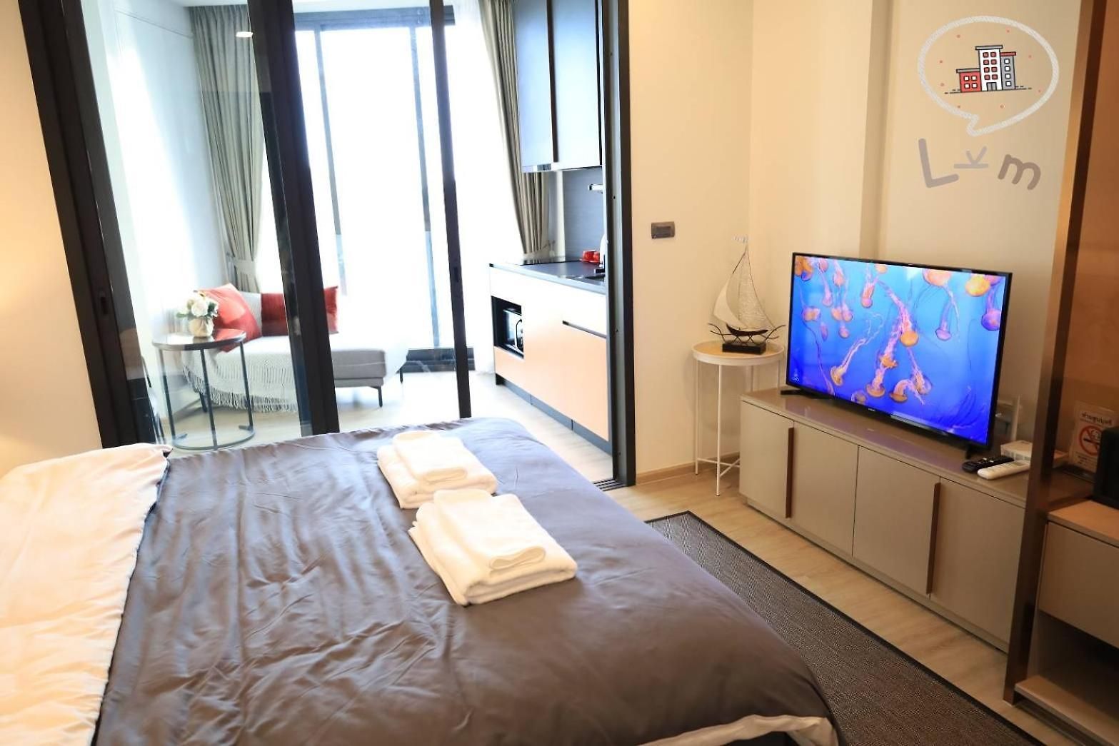 อพาร์ทเม้น The Edge High Floor & Seaview *