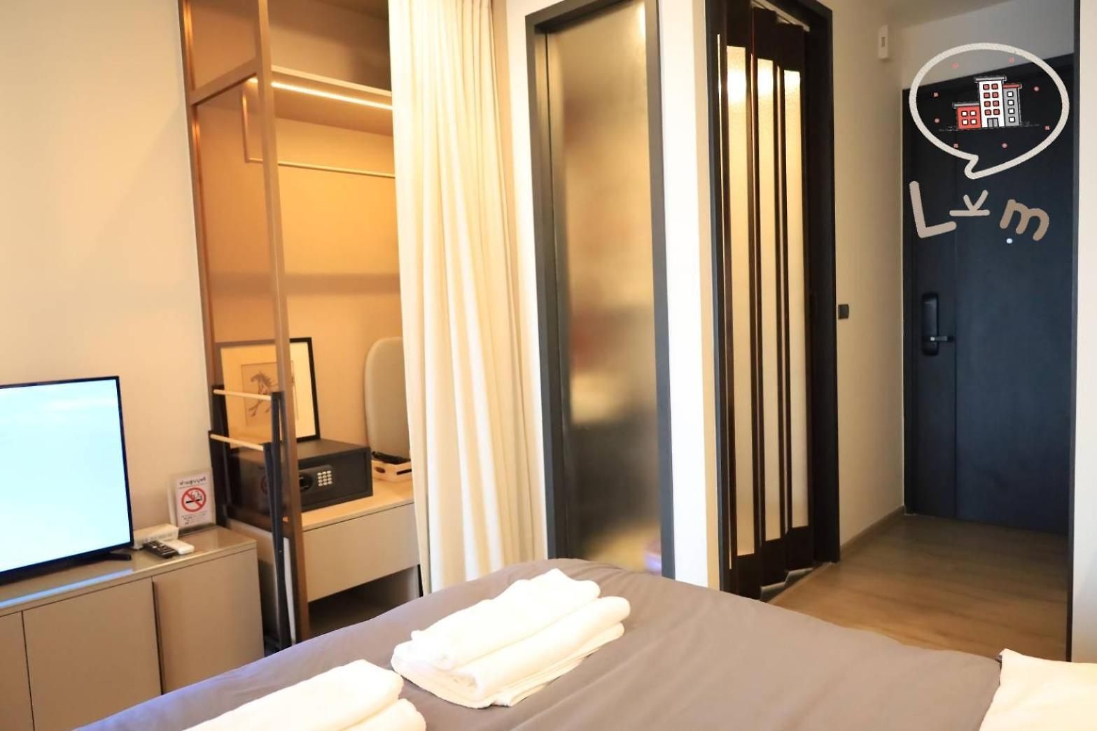 อพาร์ทเม้น The Edge High Floor & Seaview