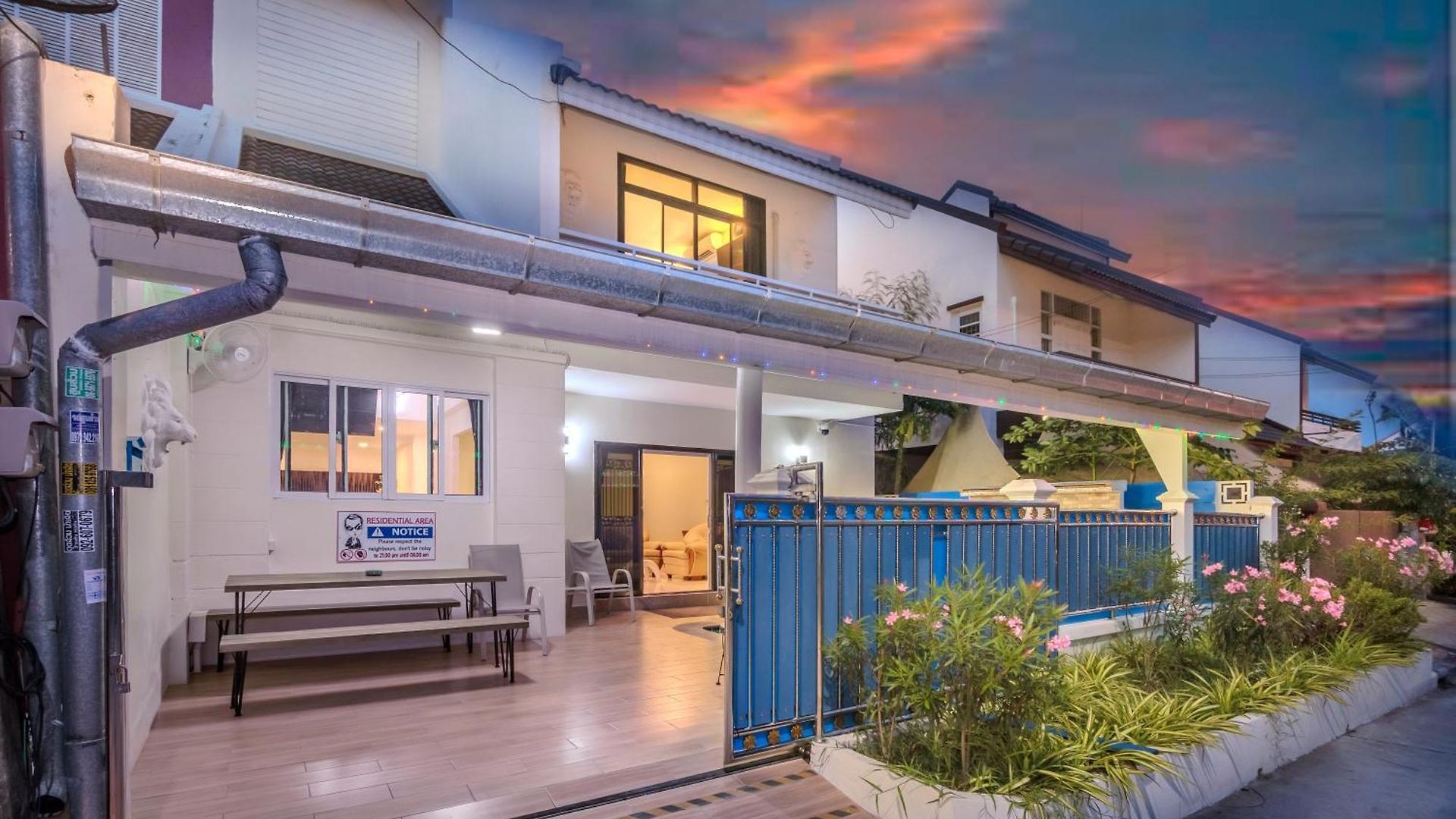 Kouac Near Walking Street And Beaches * Pattaya