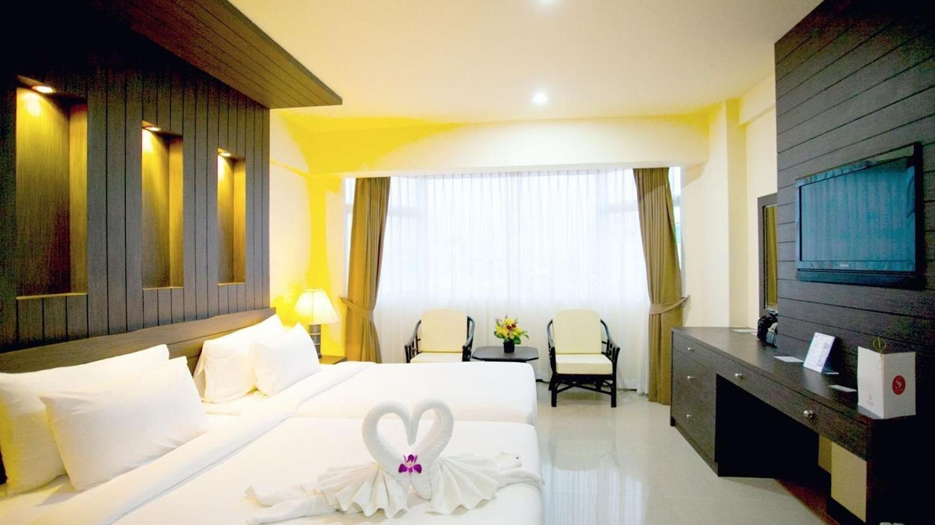 Suncity โรงแรม 4*