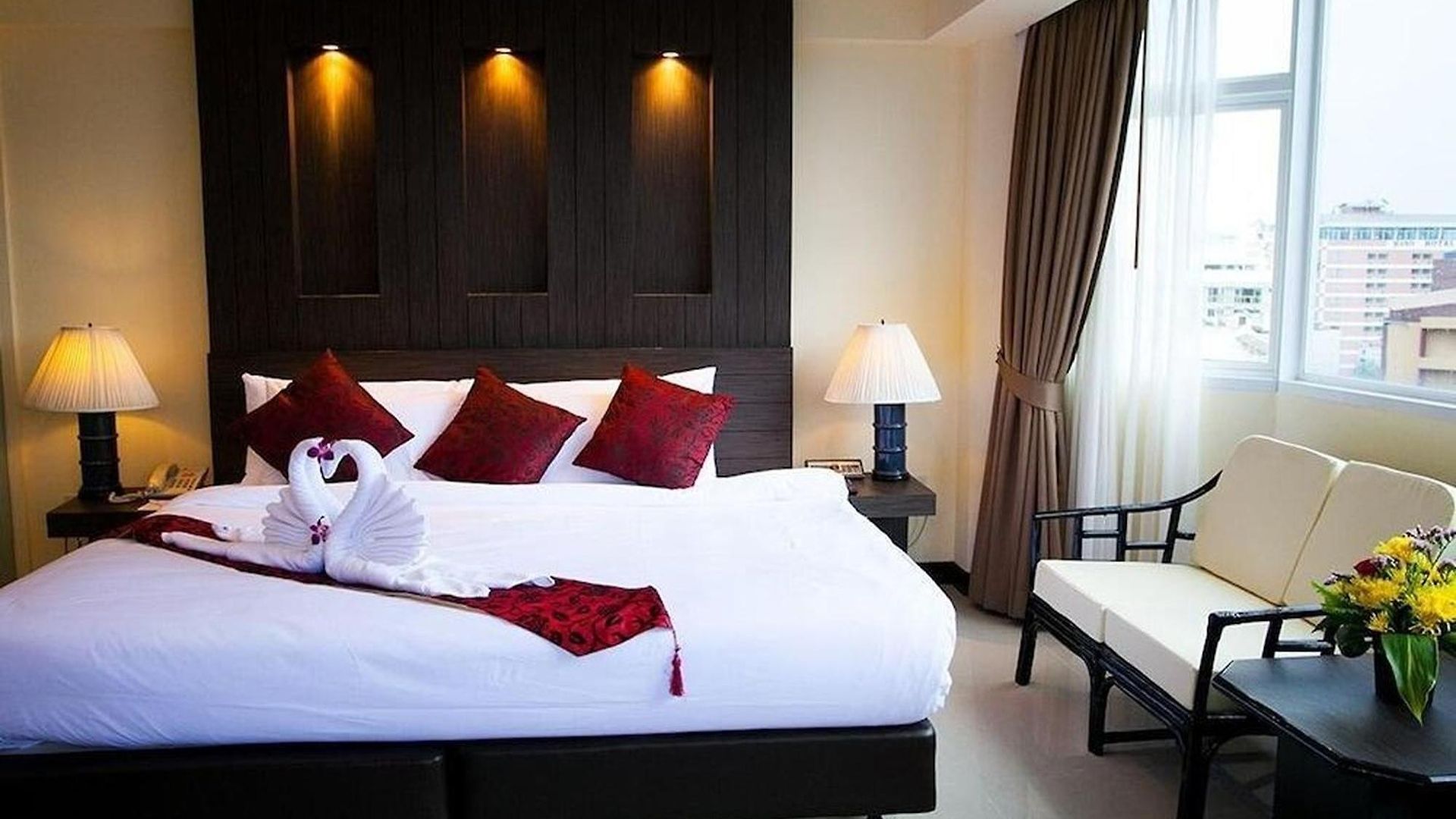 โรงแรม Suncity