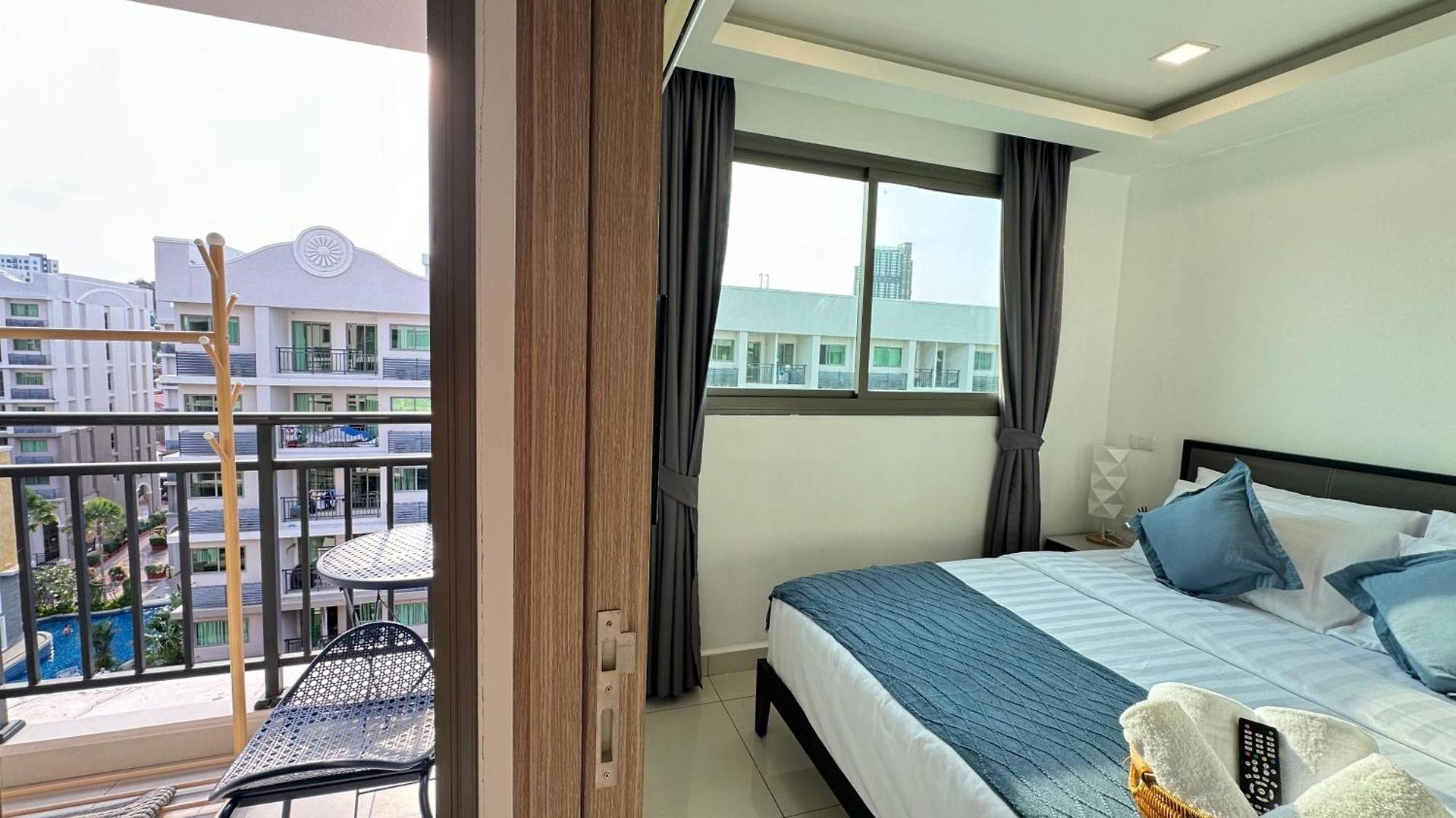 Acadia Continental * Pattaya