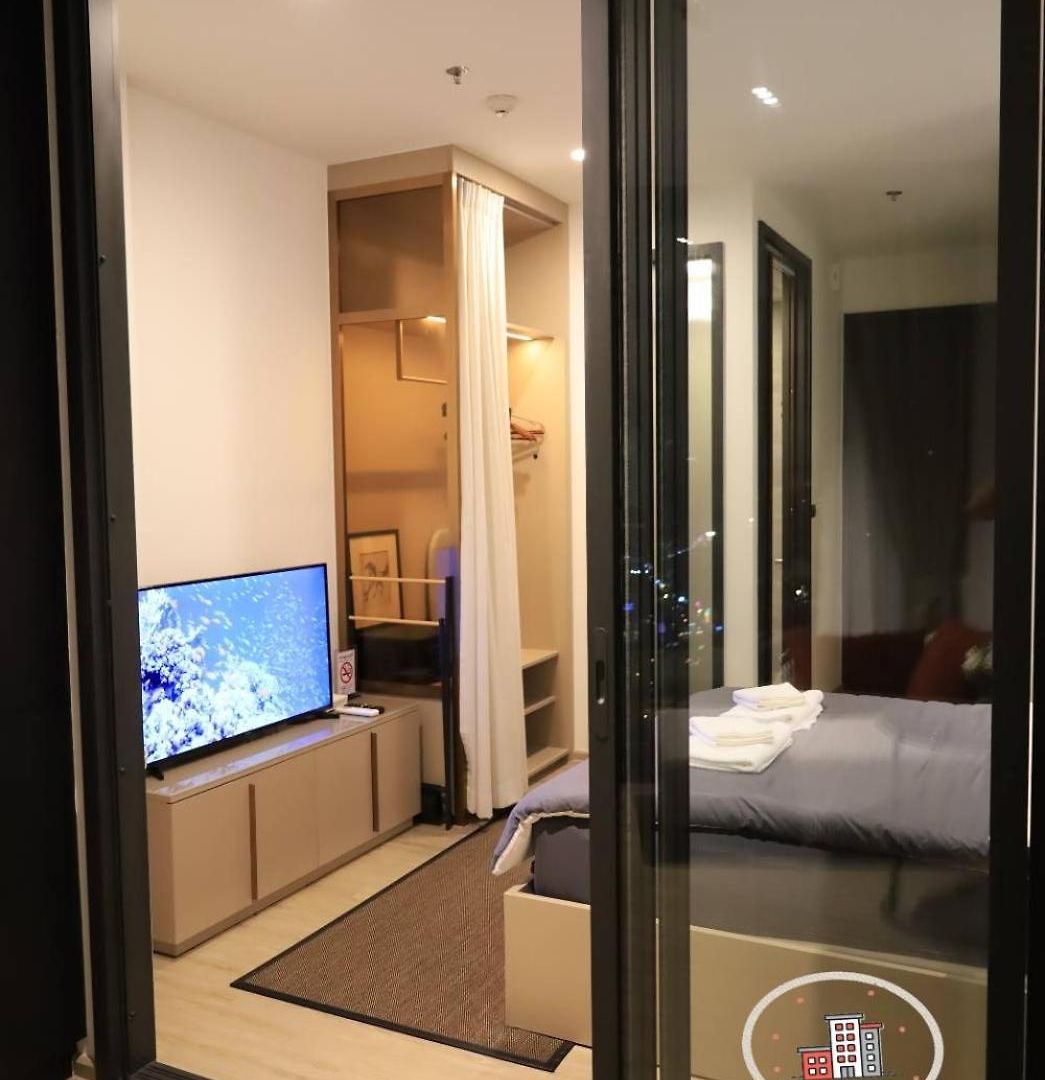 อพาร์ทเม้น The Edge High Floor & Seaview