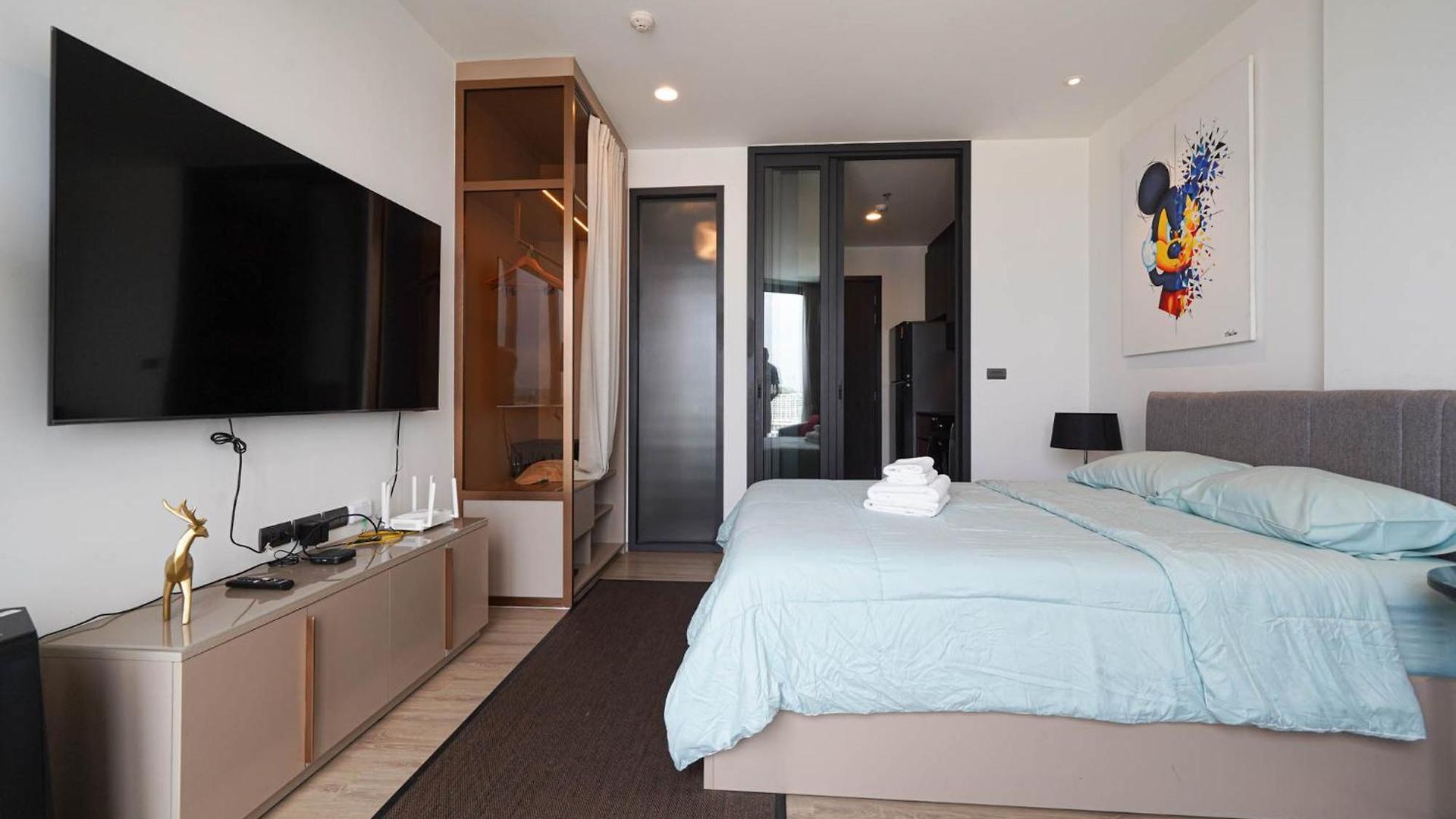 อพาร์ทเม้น Edge Ocean View 16 Floor *
