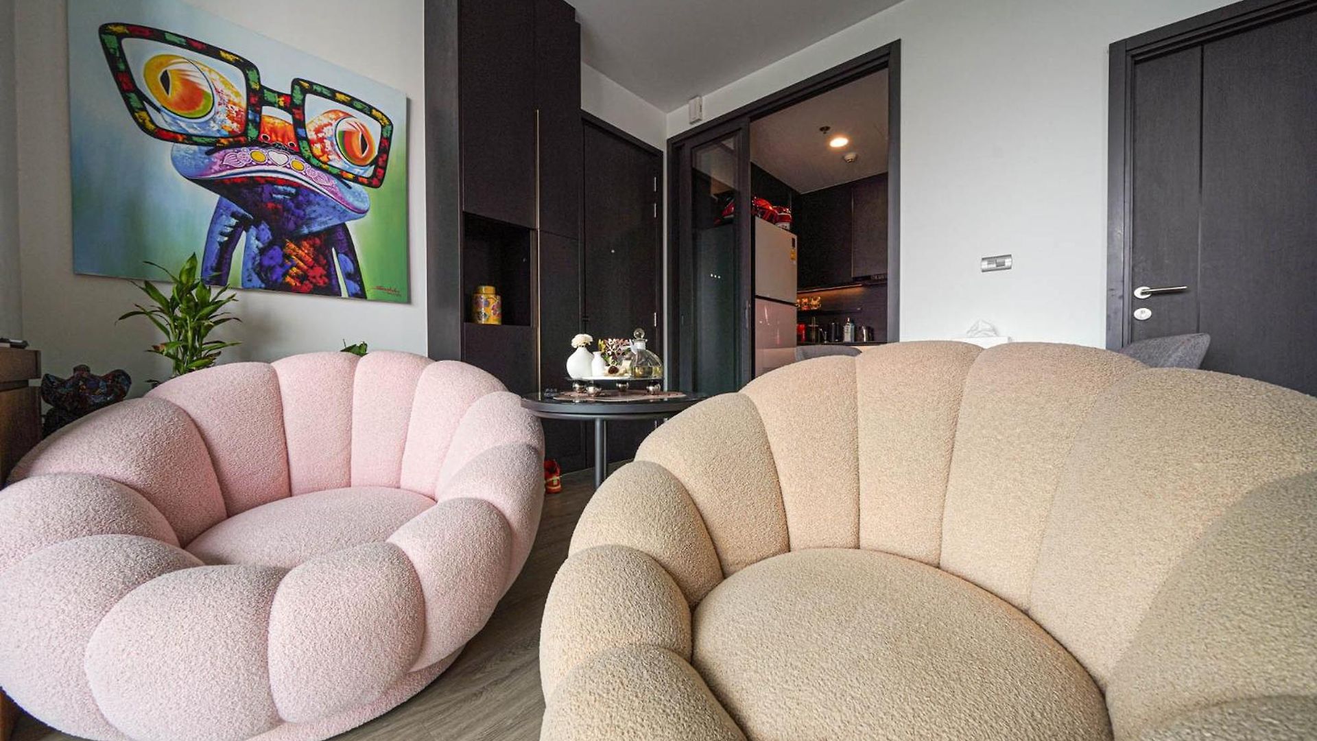 Edge 2br Ocean View Luxury Rooftop Pool Location