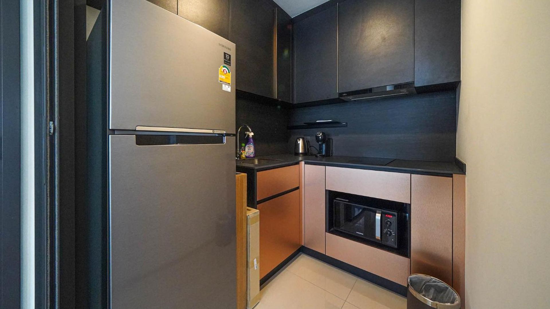 Edge 2br Balcony Garden View Infinity Pool & Location *