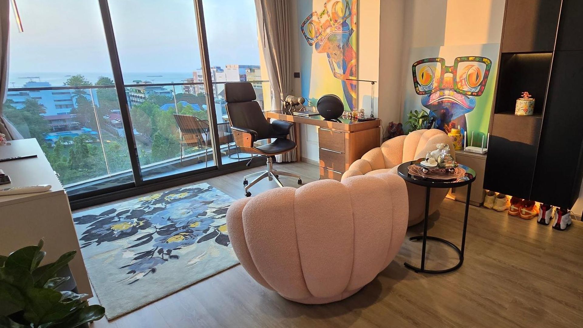 อพาร์ทเม้น Edge 2br Ocean View Luxury Rooftop Pool Location *