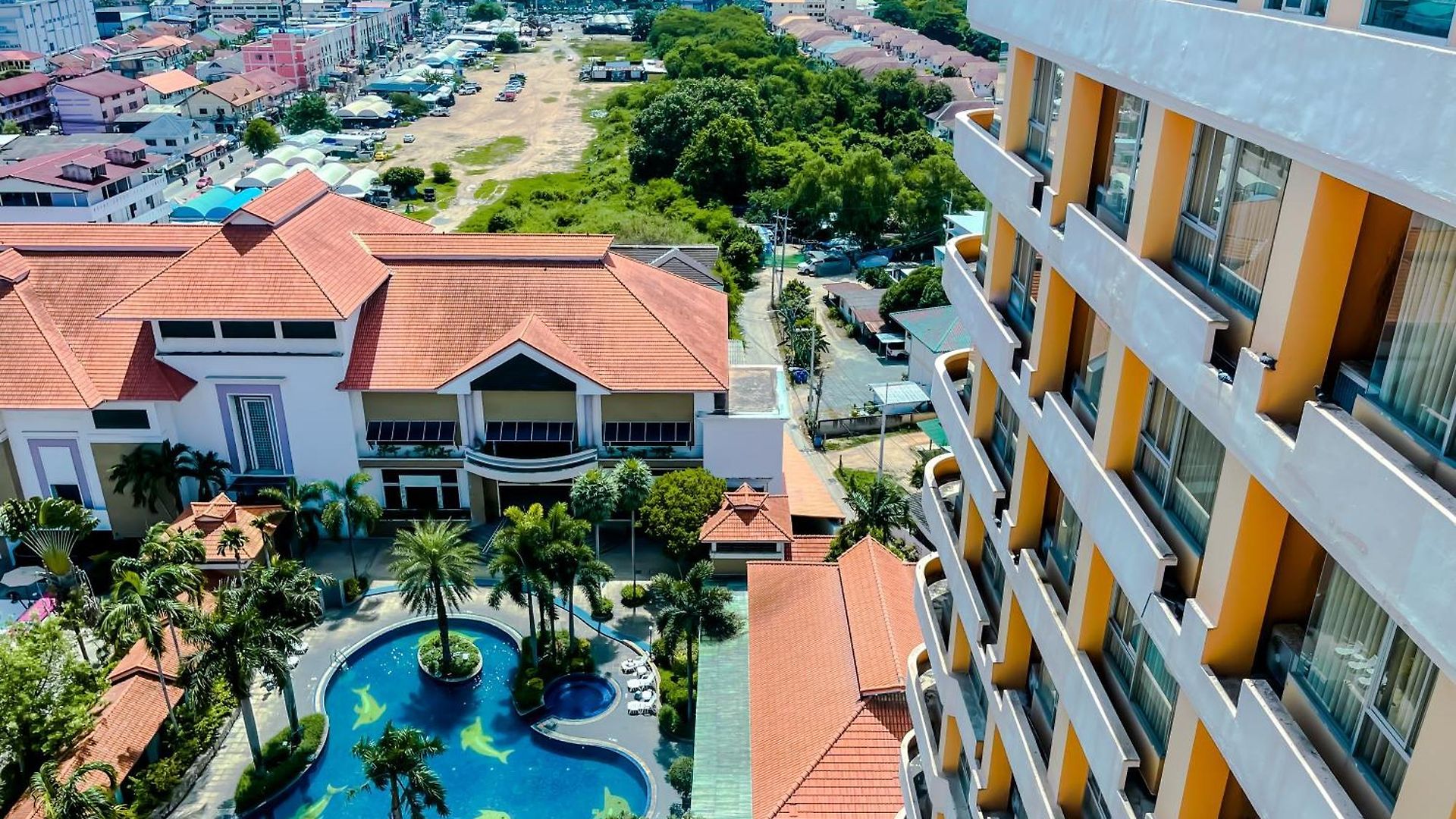 โรงแรม อีสเทิร์นแกรนด์พาเลซ Pattaya