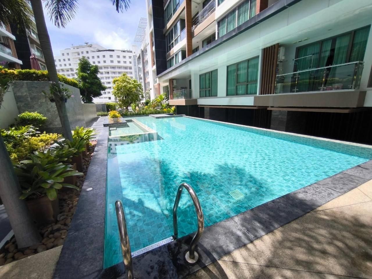 อพาร์ทเม้น The Urban Center By Fantasea *