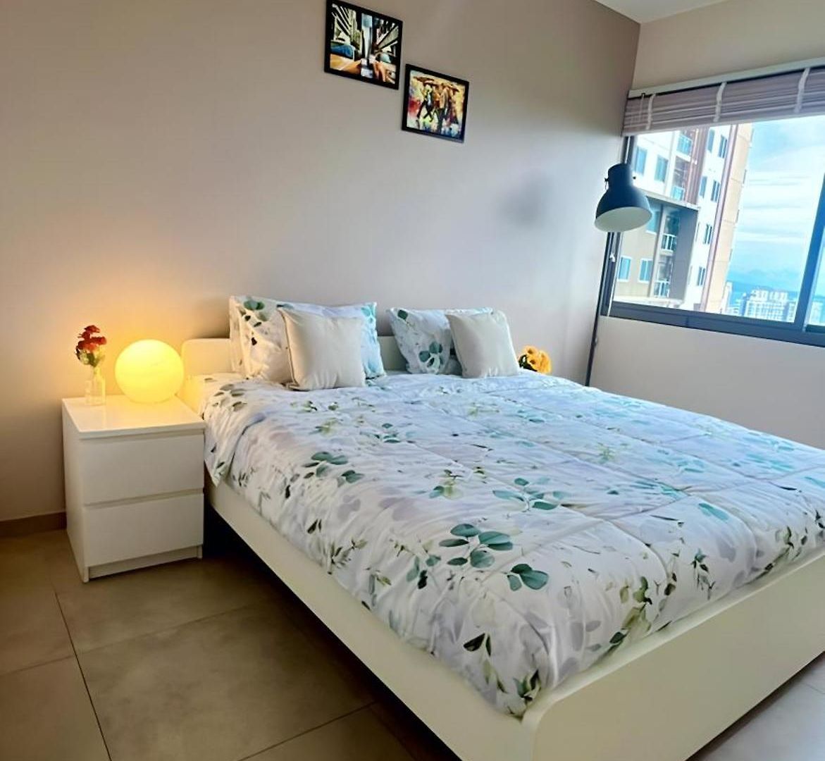อพาร์ทเม้น Sea View Spacious At