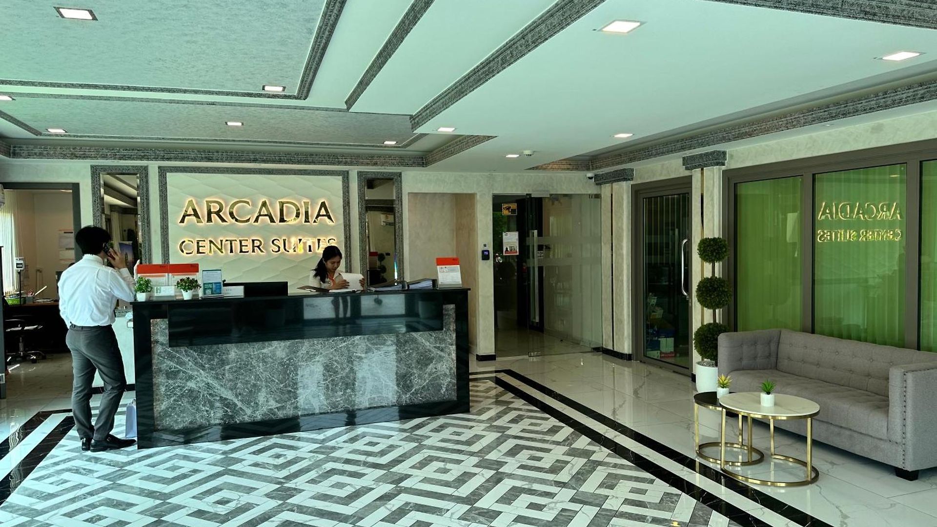 Apartment Arcadia Center *
