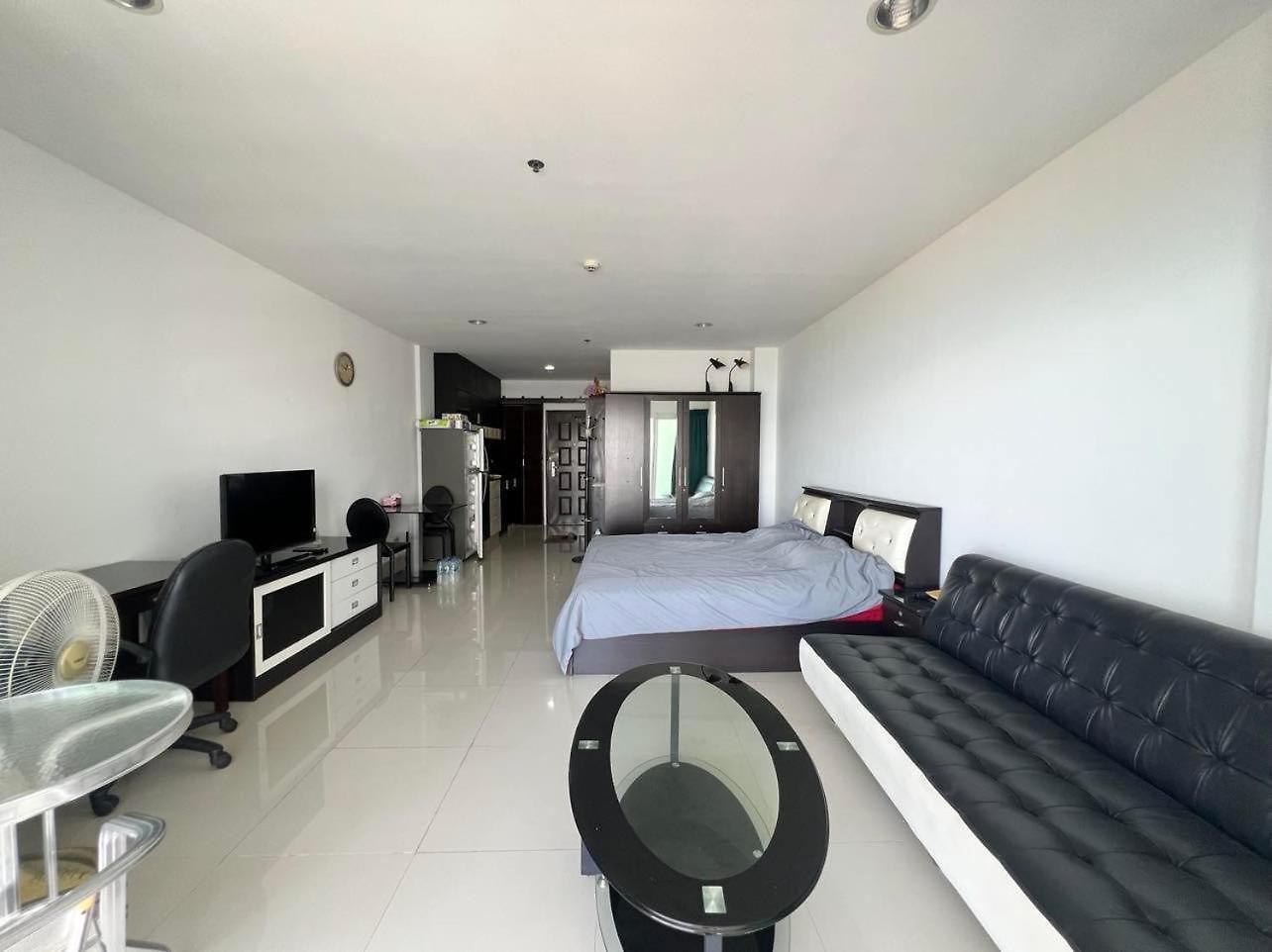 อพาร์ทเม้น Viewtalay Beachfront By Nd