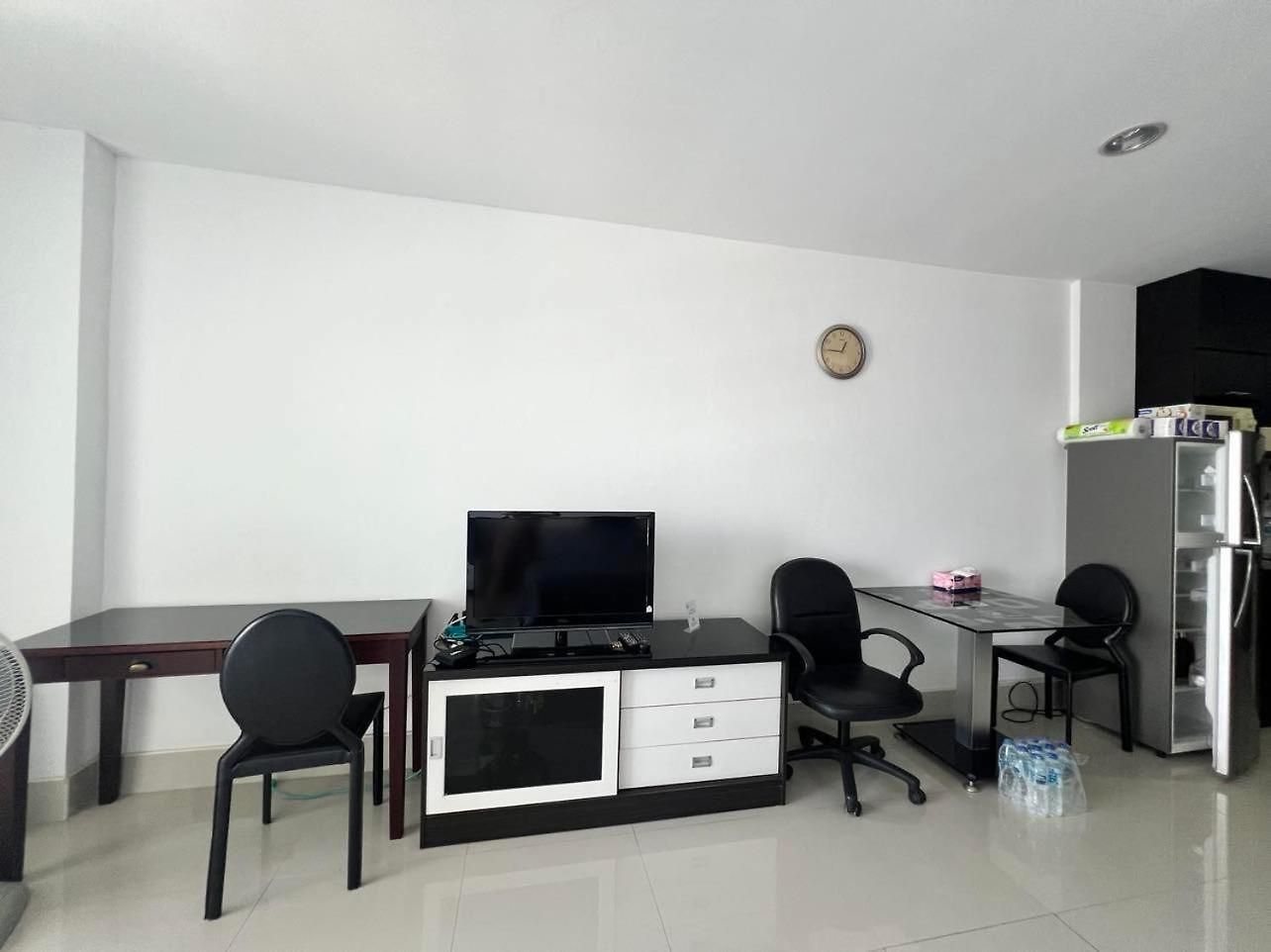 อพาร์ทเม้น Viewtalay Beachfront By Nd