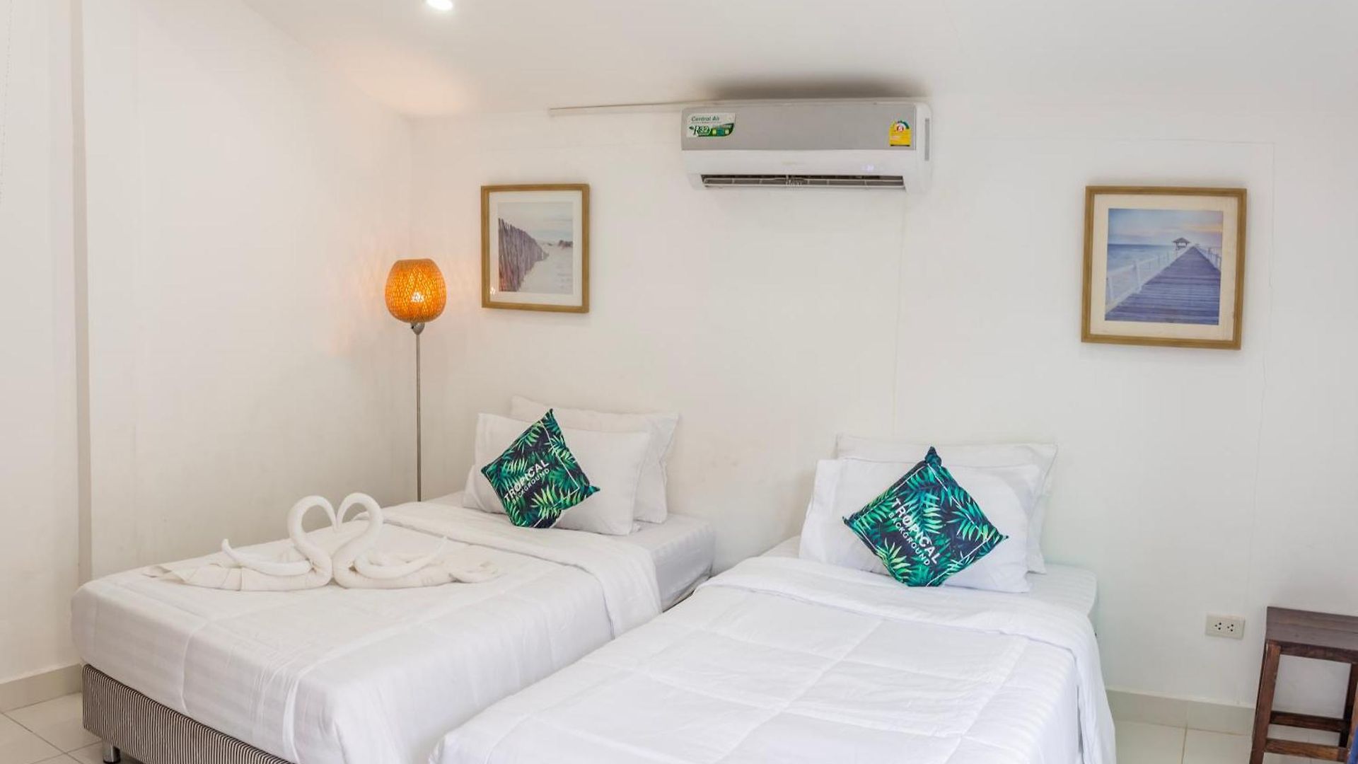 Romantic Pool - 6 Bedroom - Private Pool & Absolute Privacy - Perfect For Groups วิลล่า Pattaya
