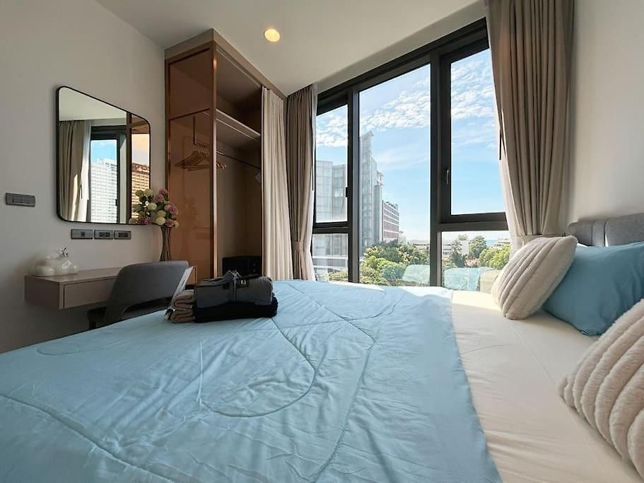 อพาร์ตโฮเทล Edge Monstera 4*