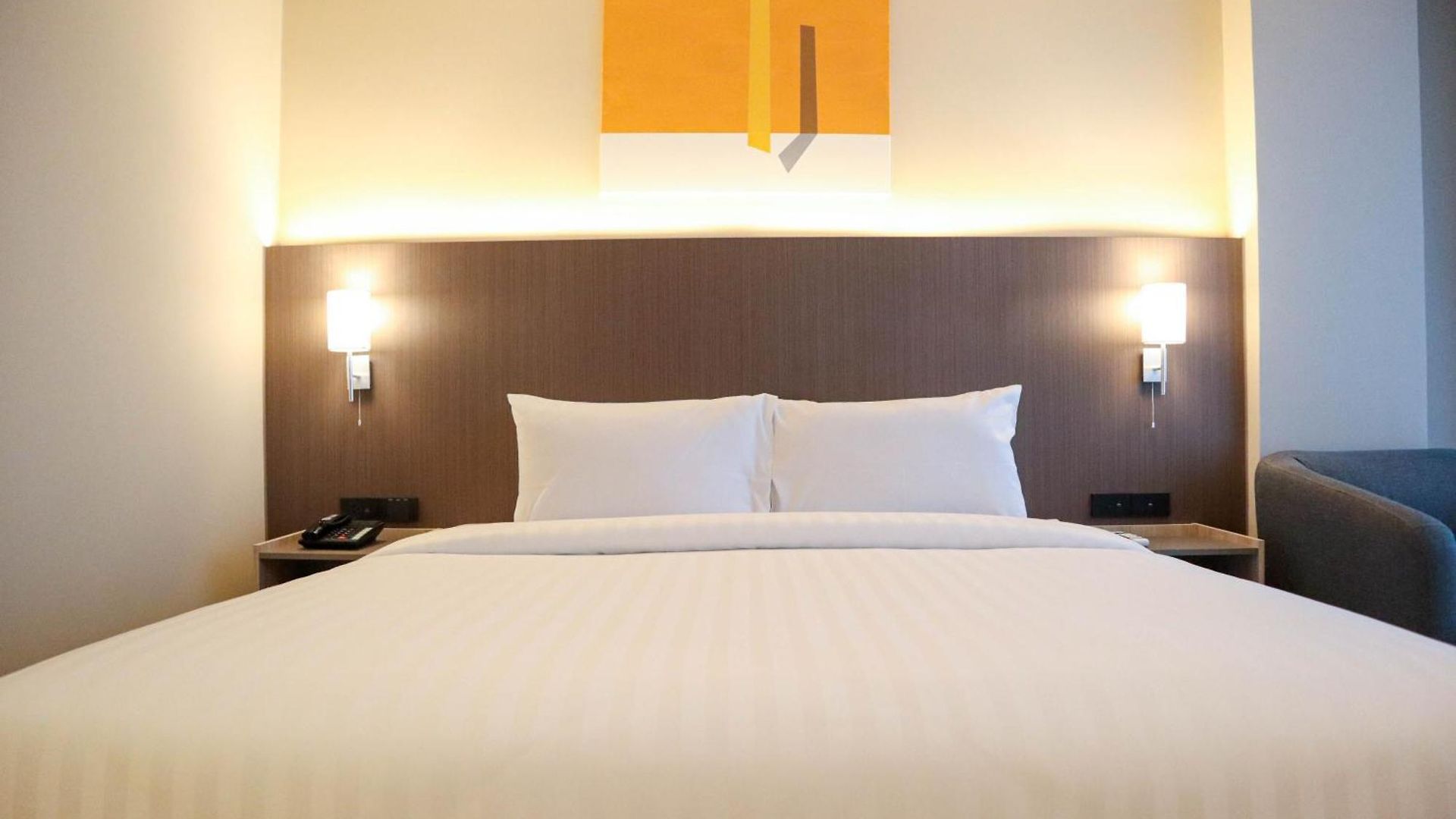 The One Cozy Living โรงแรม