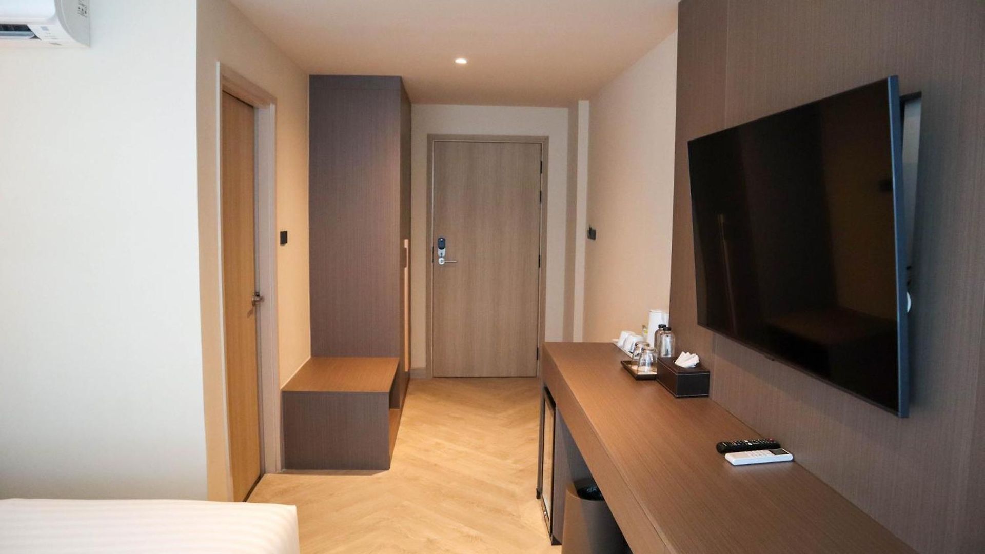 The One Cozy Living โรงแรม