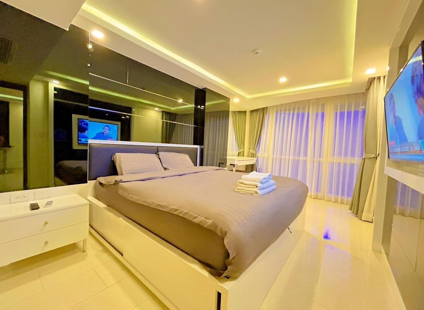 Apartment Grand Avenue *