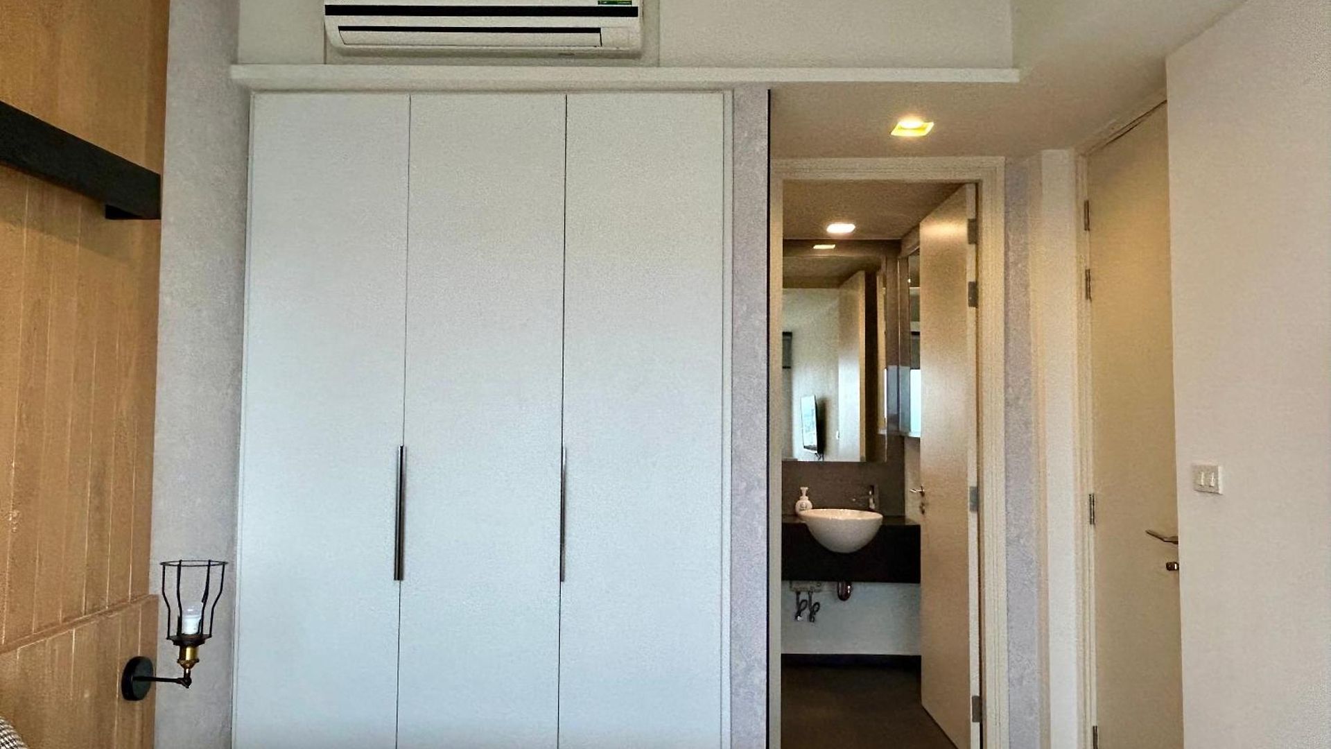 Unixx High Floor Seaview Double Bedroom อพาร์ตโฮเทล Pattaya