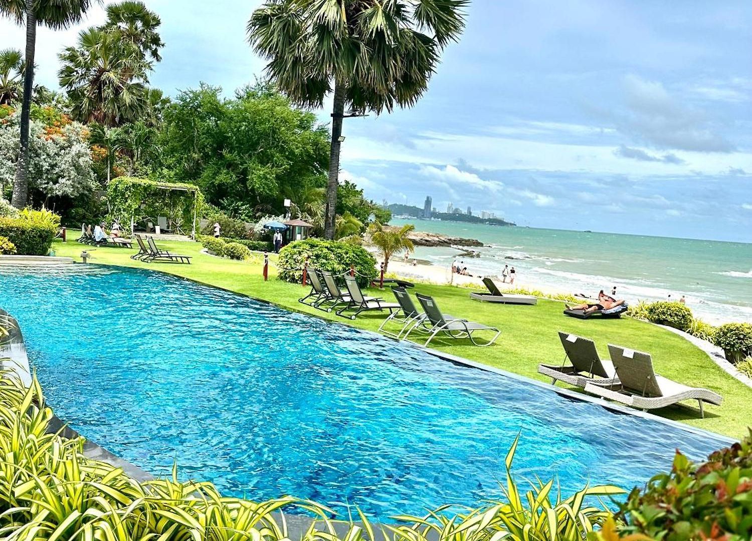 The Palm Wongamat 22 อพาร์ทเม้น