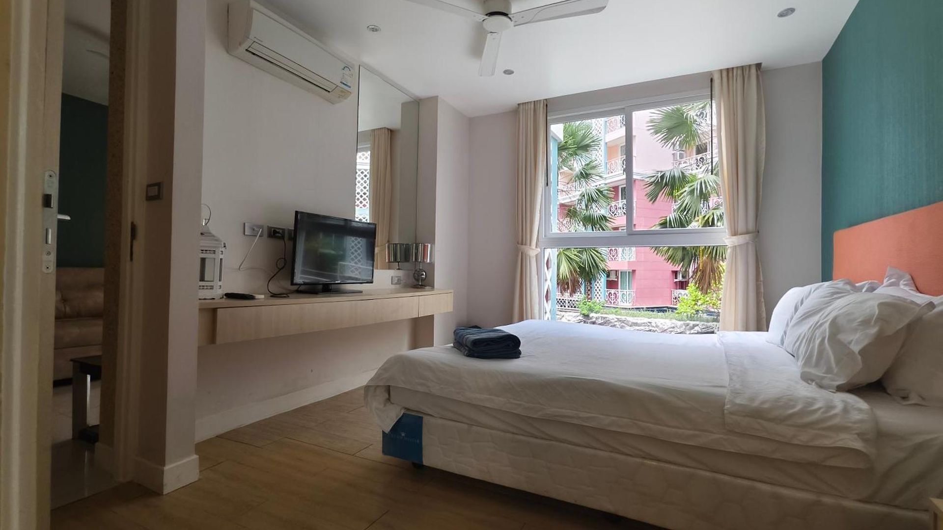 อพาร์ตโฮเทล Grande Caribbean Pattaya