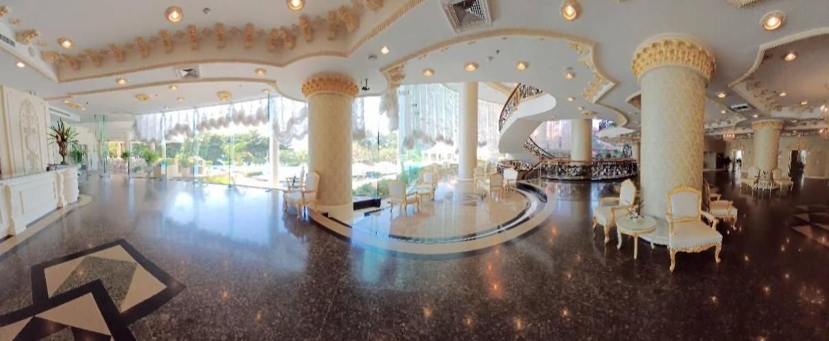 โรงแรม Adriatic Palace